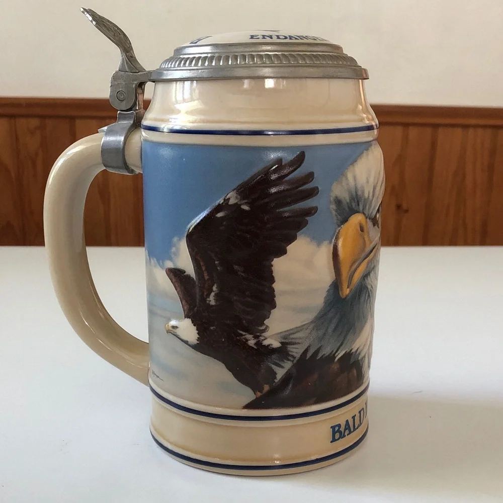 Vintage 1989 Budweiser Endangered Species Series Bald Eagle  Ceramic Stein CS106